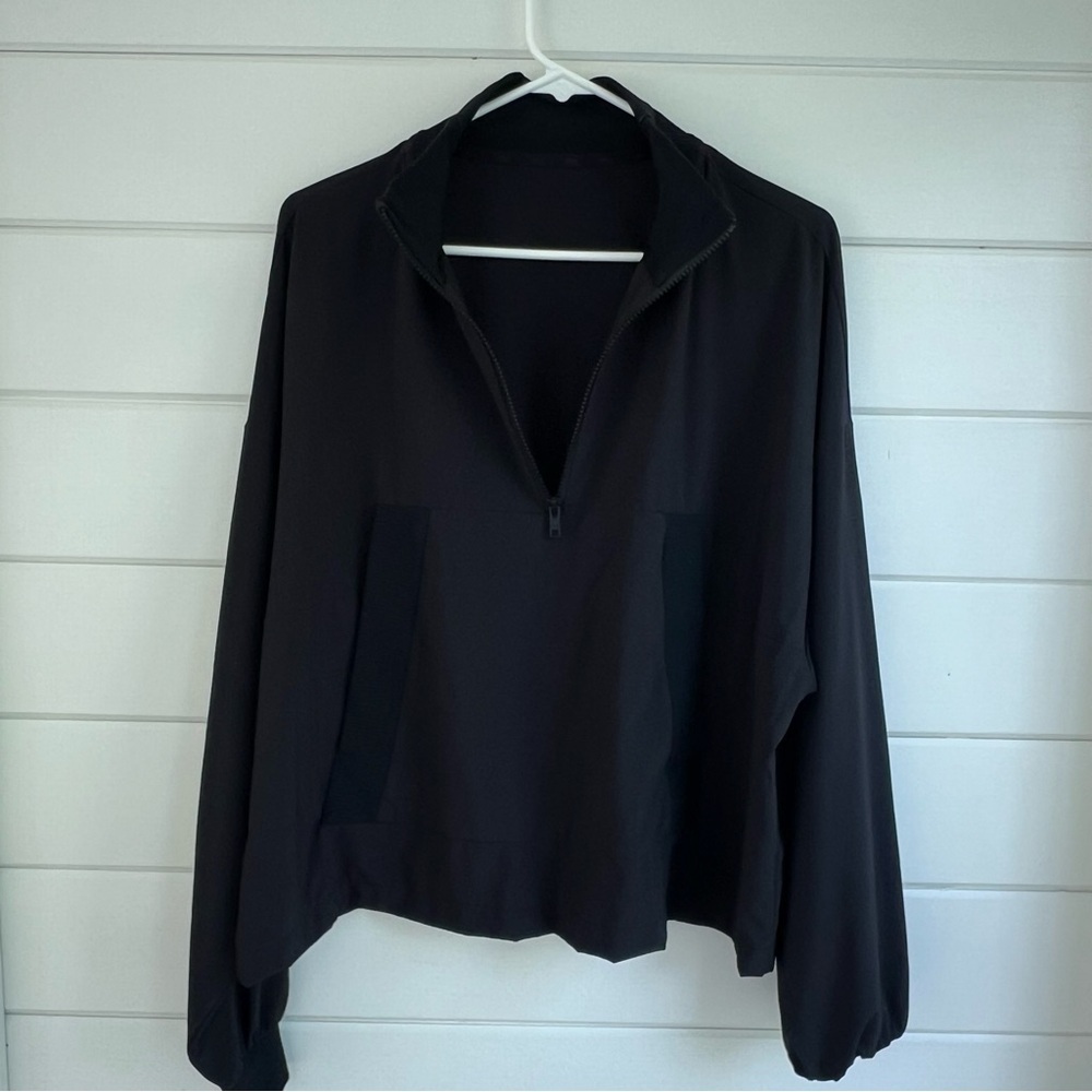Alo The City Jacket - Picture 3 of 5